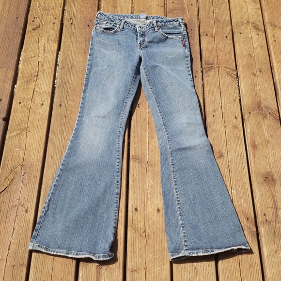 Silver Jeans- size 28 - Picture 6 of 6